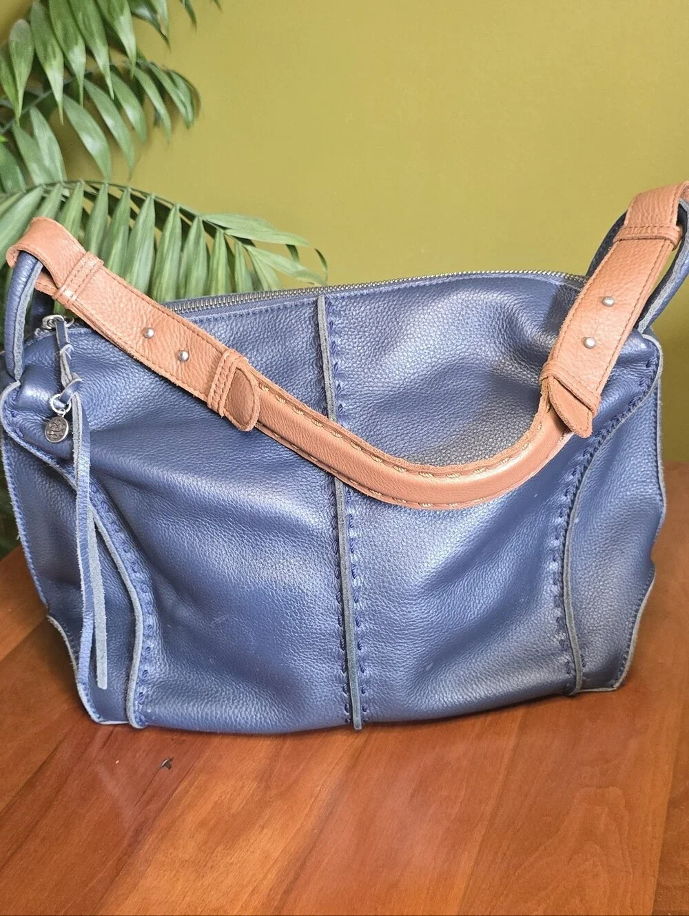 The Sak Los Feliz Hobo Zip Tote Blue Brown Leather Shoulder Bag
